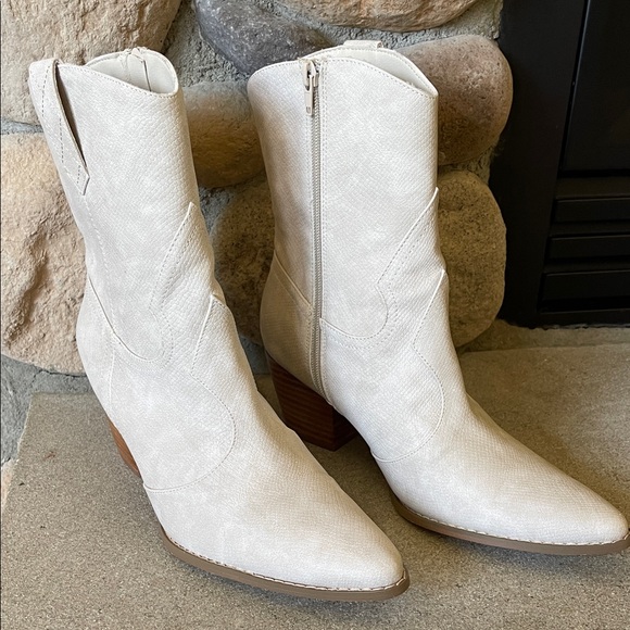 Matisse, Sand, Heeled Western Boots Sz 10, NEW - Picture 7 of 16